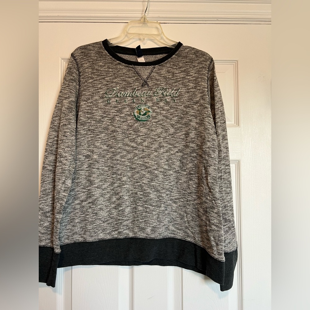 Size large lightweight Green Bay packers Lambeau Field heather gray sweatshirt